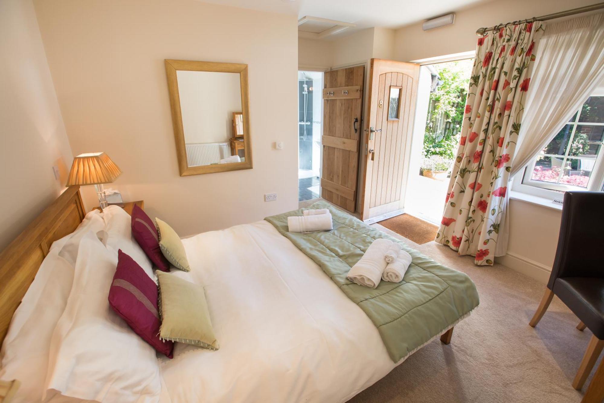 The Old Brewhouse Bed & Breakfast Cirencester Exterior photo